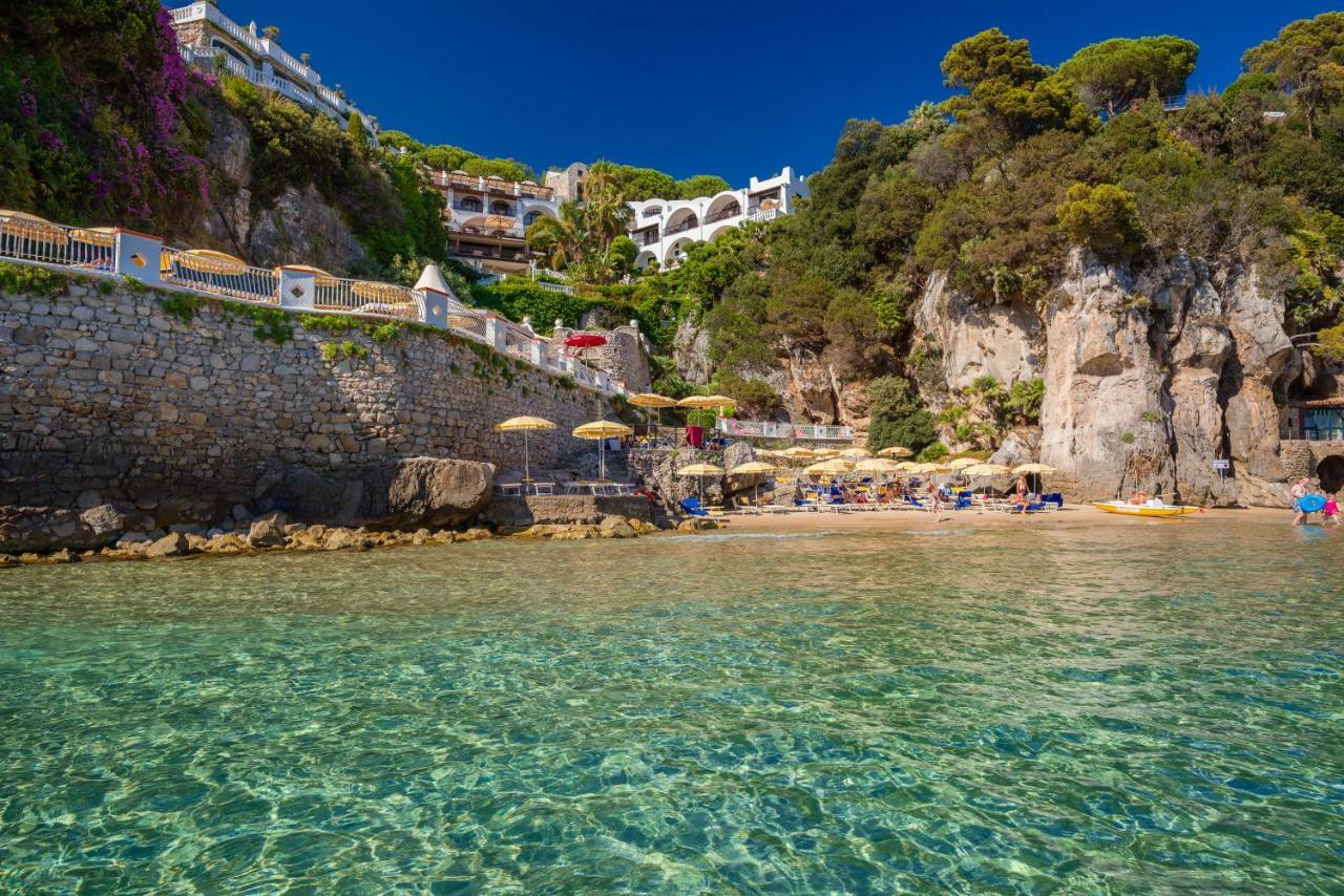 Grand Hotel Le Rocce Gaeta Bagian luar foto